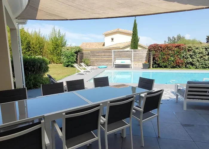 Villa De Standing Proche Airbus Et Meet