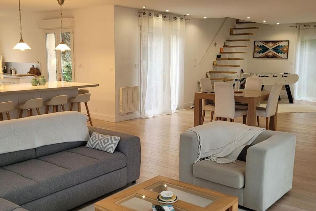 De Standing Proche Airbus Et Meet Villa *